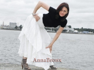 AnnaBronx