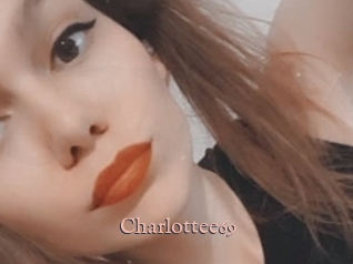 Charlottee69