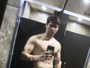 Daniel_devon