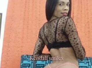 Kendall_smilex