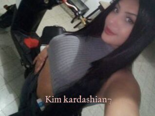 Kim_kardashian7