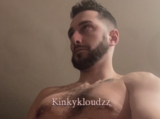 Kinkykloudzz