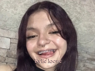 Kylie_loove