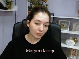 Meganxkiss19