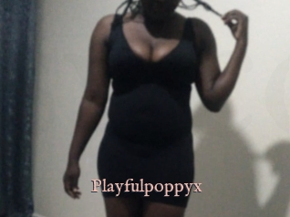 Playfulpoppyx