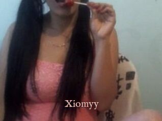 Xiomyy_